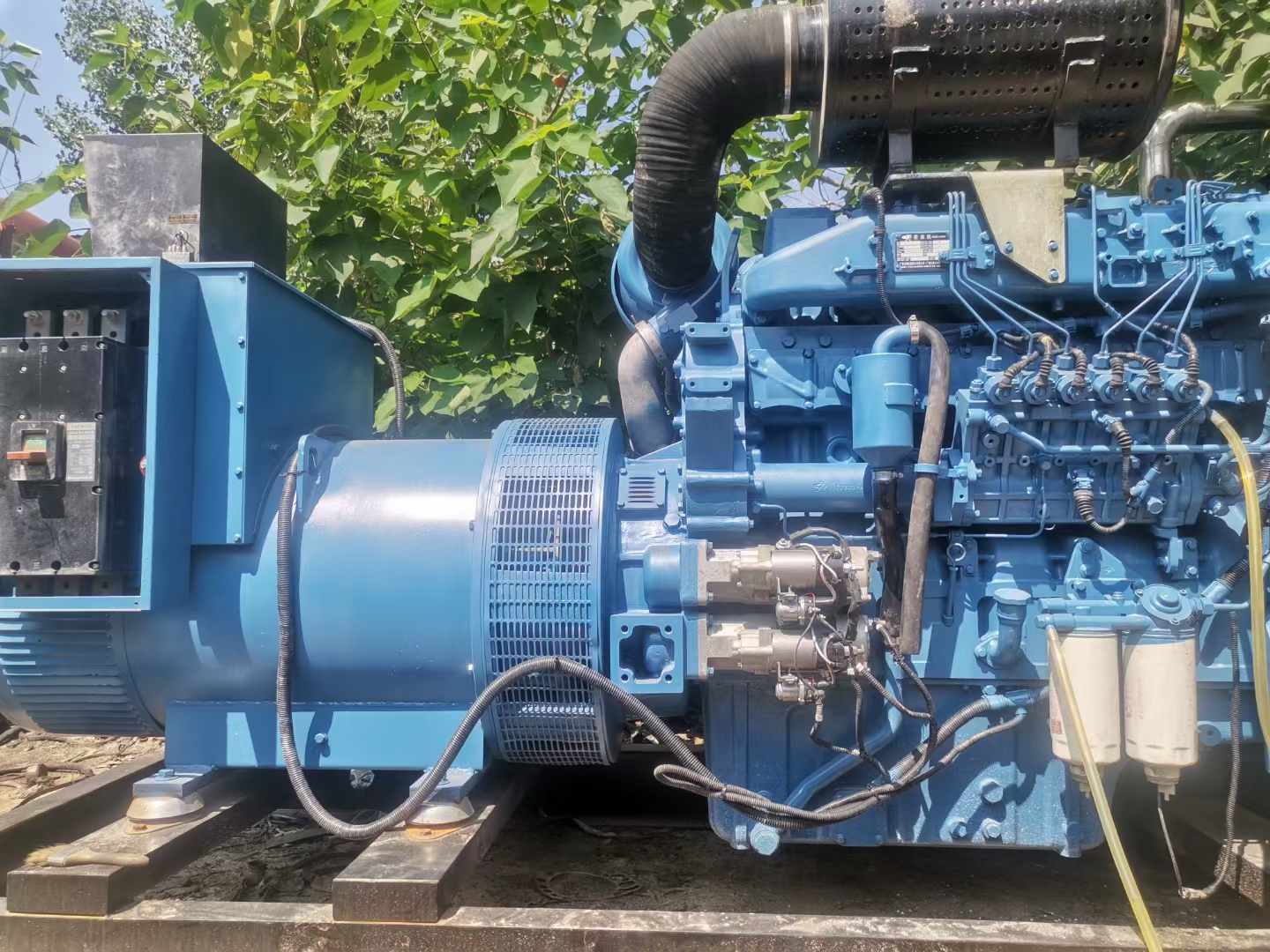 洛浦详细说明降低 800kW 柴油发电机输出电流波动的方法