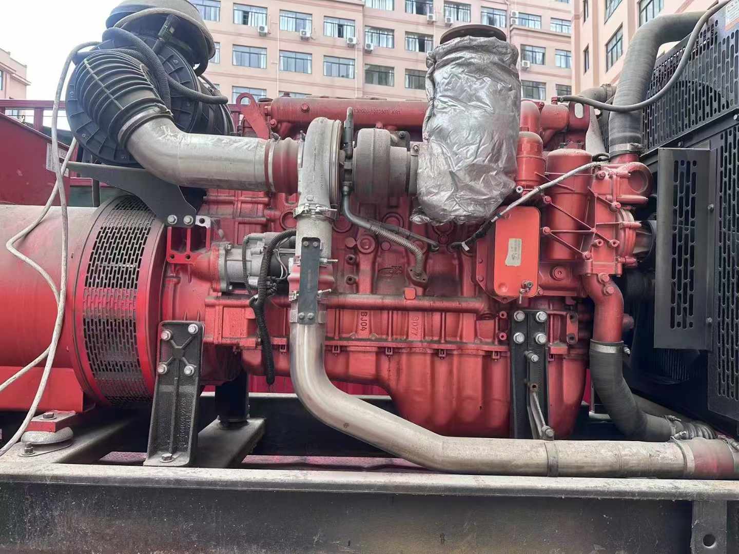 洛浦如何选择适合 600kW 柴油发电机组的过载保护器？